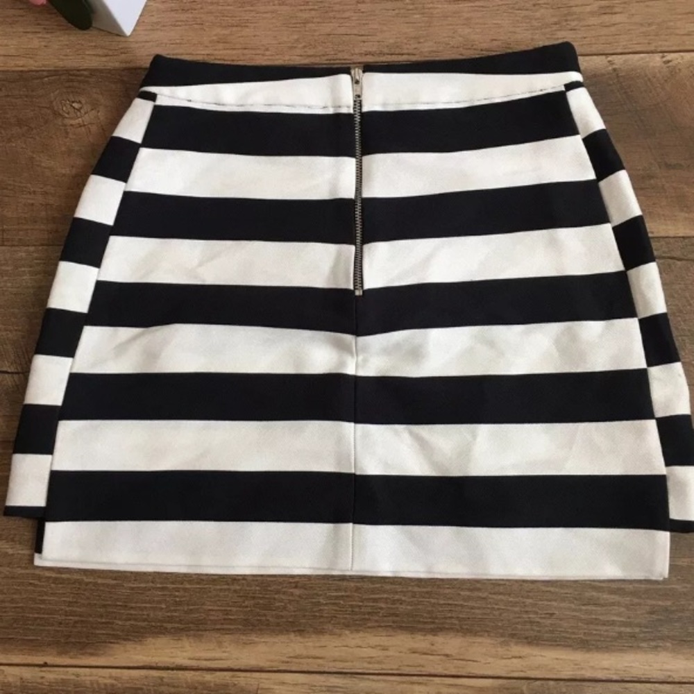 Topshop stripe black white mini skirt size 4